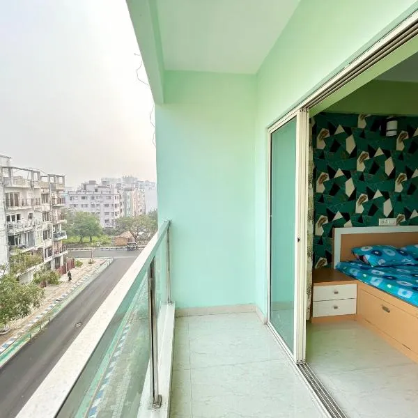 Exquisite 3BHK Apartment in the heart of Newtown beside Axis Mall, Action Area 1，位于kolkata的酒店