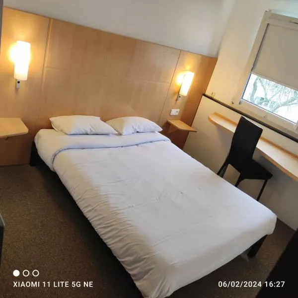 ENOR Hôtel - Guingamp，位于圣阿加的酒店