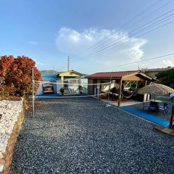 Villa Retiro R in Boquerón Area，位于卡沃罗霍的酒店