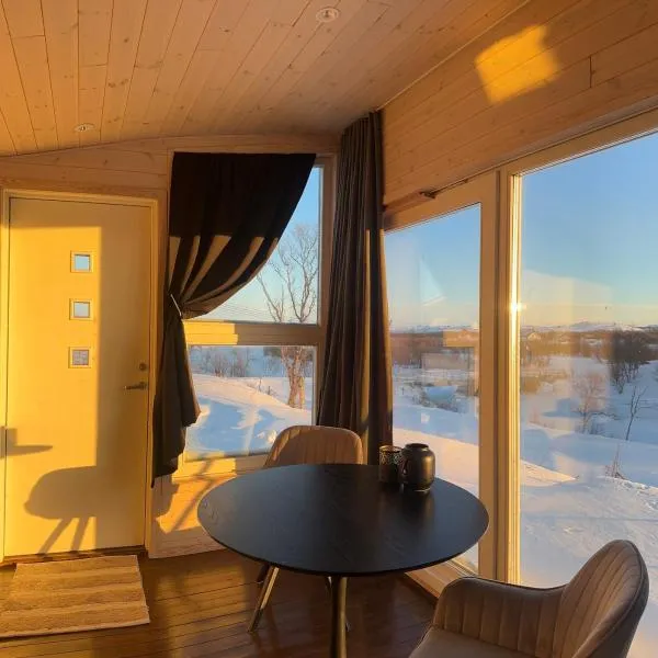 Nyt sauna under nordlyset, kort avstand fra Varangerbotn，位于Nesseby的酒店