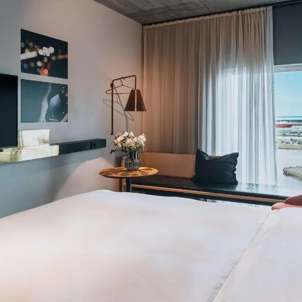 Story Hotel Studio Malmo, part of JdV by Hyatt，位于马尔默的酒店