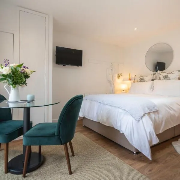 The Garden Room - 1 bedroom annex in Penrith，位于彭里斯的酒店