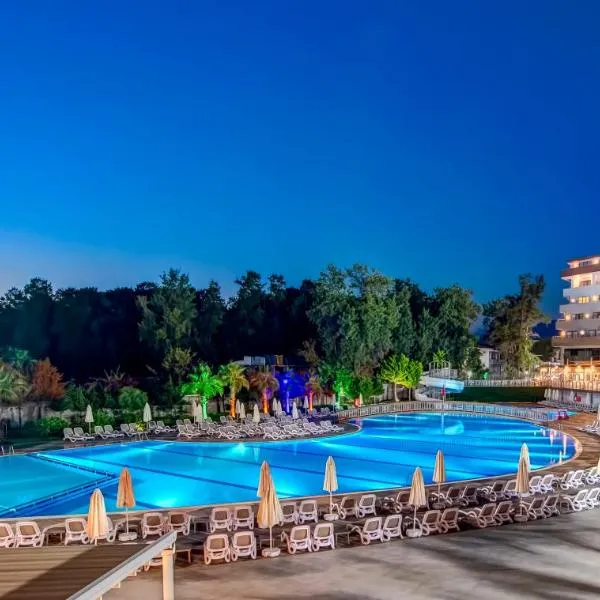 Bera Alanya Hotel - Halal All Inclusive，位于科纳克勒的酒店