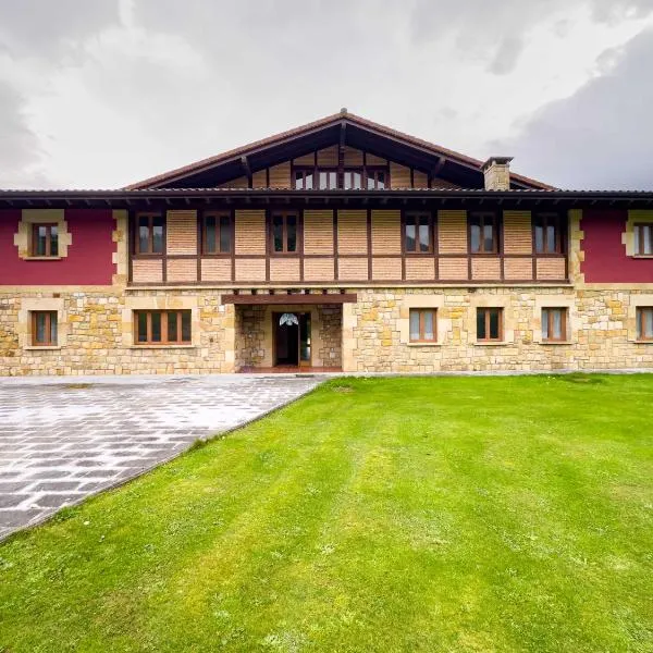 Amplia casa rural en entorno natural，位于Ziortza-Bolibar的酒店