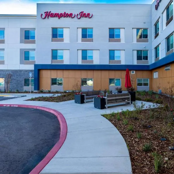 Hampton Inn Selma, Ca，位于Reedley的酒店