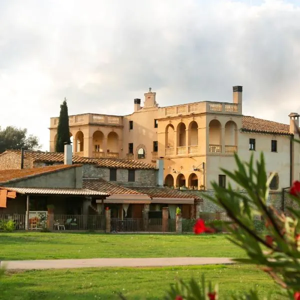 Mas Gran de Cruïlles - Mas Rural - Hotel & Events，位于克鲁尔雷斯的酒店
