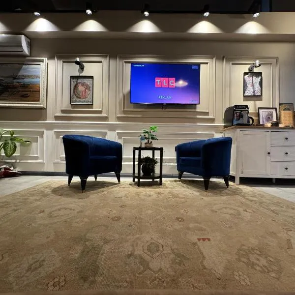 Plus Hotel & Private Transportation İstanbul Airport-By Loft，位于Arnavutköy的酒店