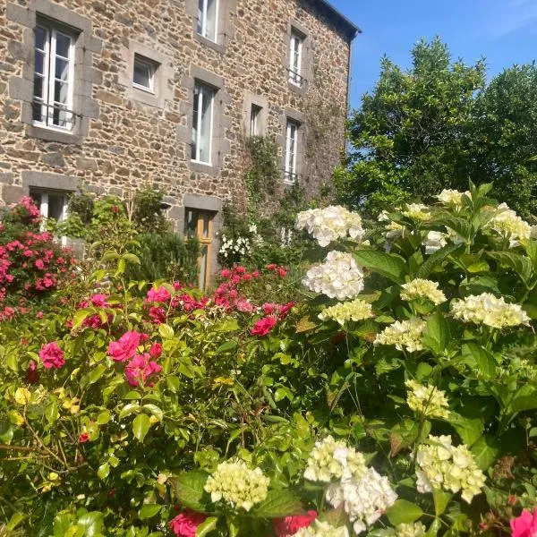 Chambres d hôtes du Moulin à papier，位于朗格的酒店