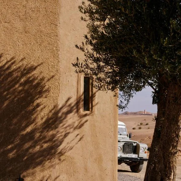 Agafay Desert Hotel，位于El Karia的酒店