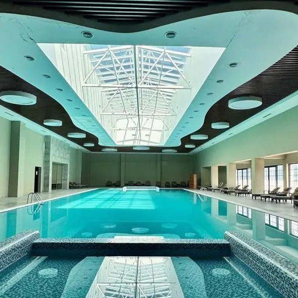 Deluxe Park Qusar Resort & Spa Hotel，位于Xuray的酒店