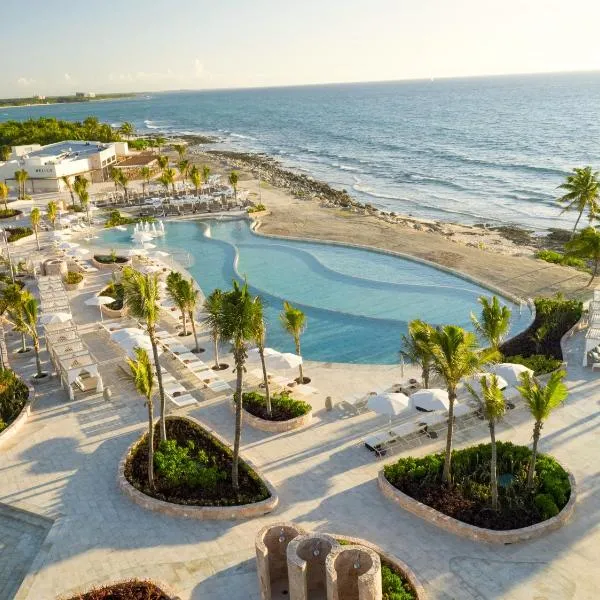 TRS Yucatan Hotel - Adults Only，位于艾库玛尔的酒店