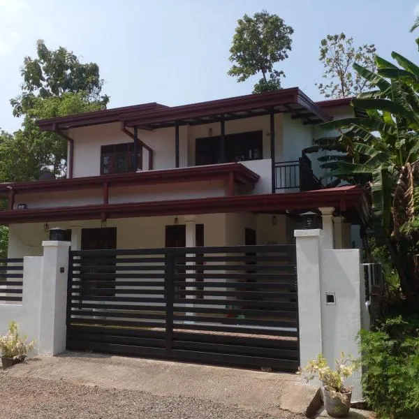 Villa in Yakkala, Gampaha，位于Yakwala的酒店