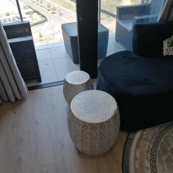 Ellipse Apartment, Lush Hideaway，位于米德兰的酒店