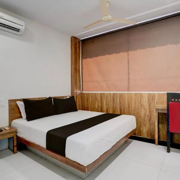 OYO Hotel Vrindavan Residency，位于Rayate的酒店