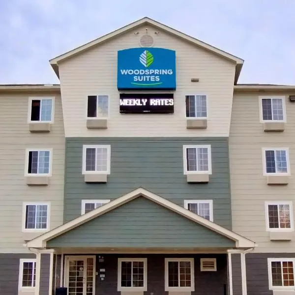 WoodSpring Suites Asheville，位于Sandymush的酒店