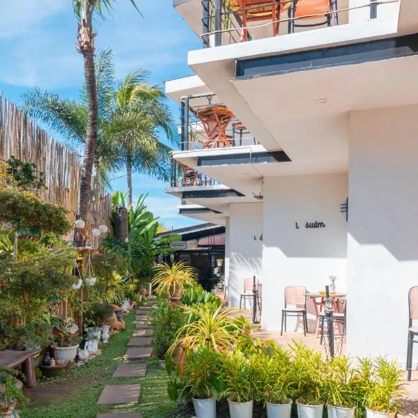 Bay Area Lodge，位于科隆的酒店