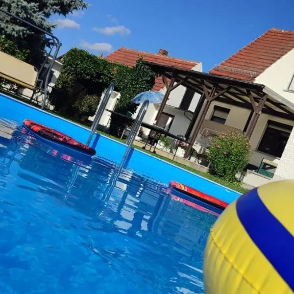 Ferienwohnung König Niedergurig bei Bautzen，位于Niedergurig的酒店