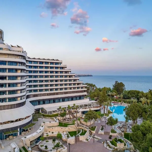 Rixos Downtown Antalya - The Land Of Legends Access，位于Hurmaköy的酒店