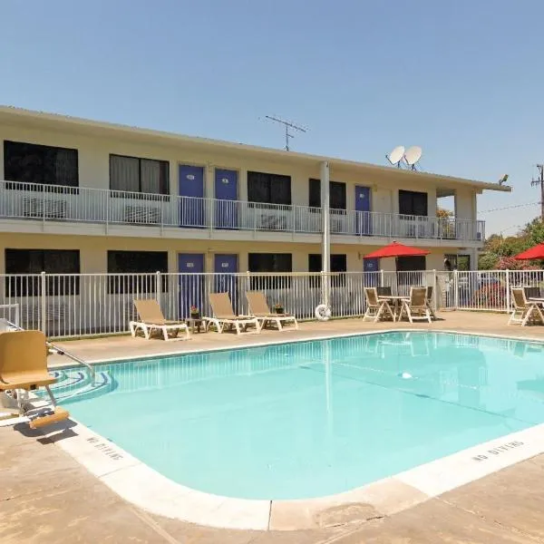 奇科6号汽车旅馆，位于奇科的酒店