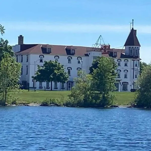 Historical Hotel - House of Ludington，位于埃斯卡诺巴的酒店