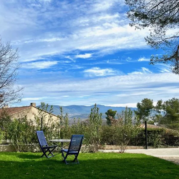Chambre d'hôtes du Val Fleuri，位于拉罗克当泰龙的酒店