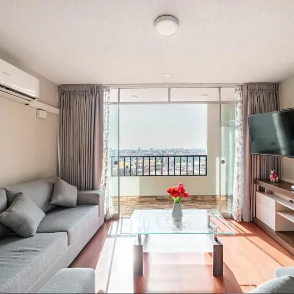 Apartamentos Estela en Alameda colonial - 5km Aeropuerto Jorge Chávez,位于利马的酒店