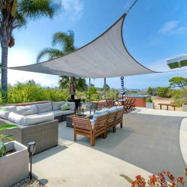 Ocean View Spa Retreat, Hot Tub, Sauna, Close to the beach, 9 sleeps，位于奥欣赛德的酒店