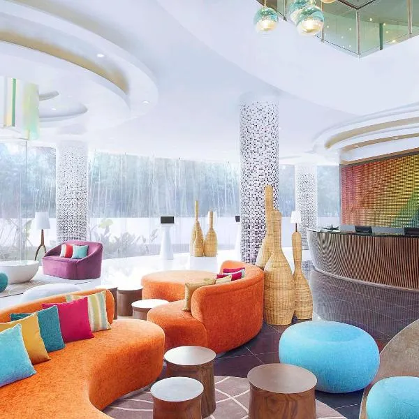 宜必思风格雅加达机场酒店，位于Rawalembang的酒店