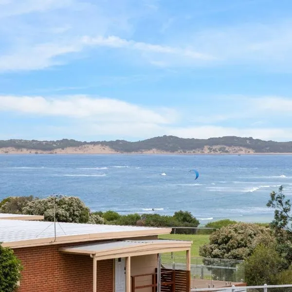 Oceanview Family Retreat，位于圣雷莫的酒店