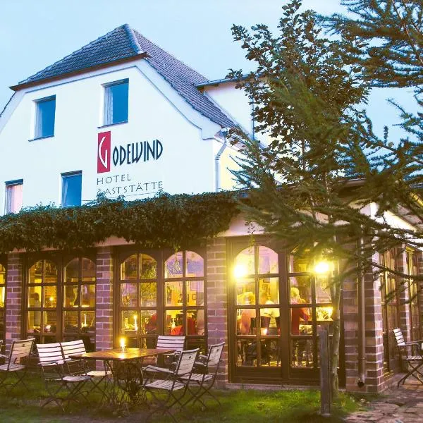 Hotel GODEWIND，位于诺因多夫的酒店