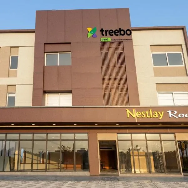 Treebo Nestlay Rooms Gummidipoondi，位于Vengal的酒店