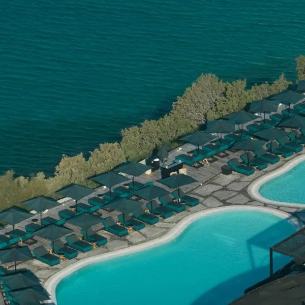 麦肯尼亚帝国 - 世界一流酒店，位于埃利亚海滩的酒店