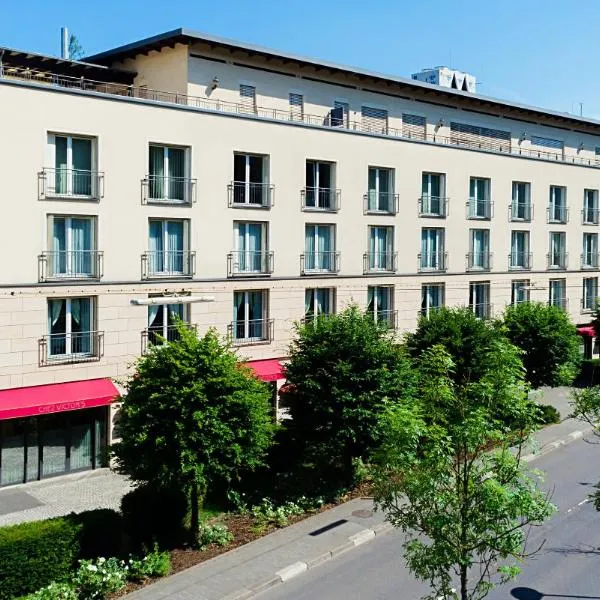 萨布鲁肯维克多住所酒店，位于萨尔格米纳的酒店