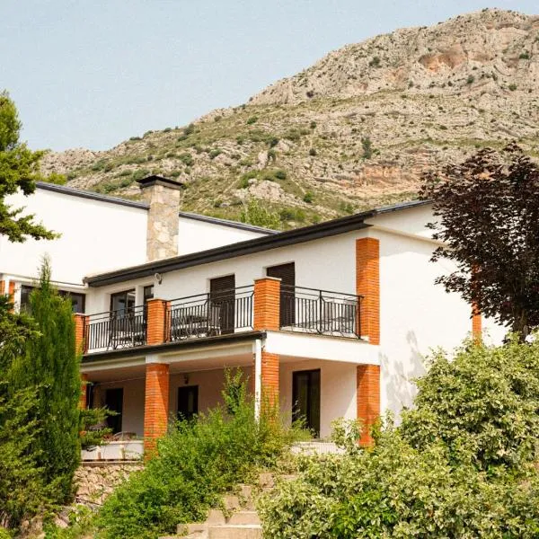 Mas del Cel - Casa Rural，位于Castell de Castells的酒店