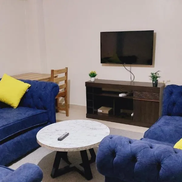 MaGiK Furnished All Ensuite 2 bedroom Apartment，位于尼耶利的酒店