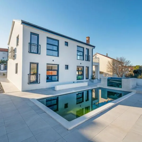 Villa Hadrian，位于普里德拉加的酒店