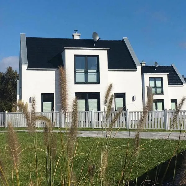 Ferienhaus am Yachthafen in Peenemünde，位于佩讷明德的酒店