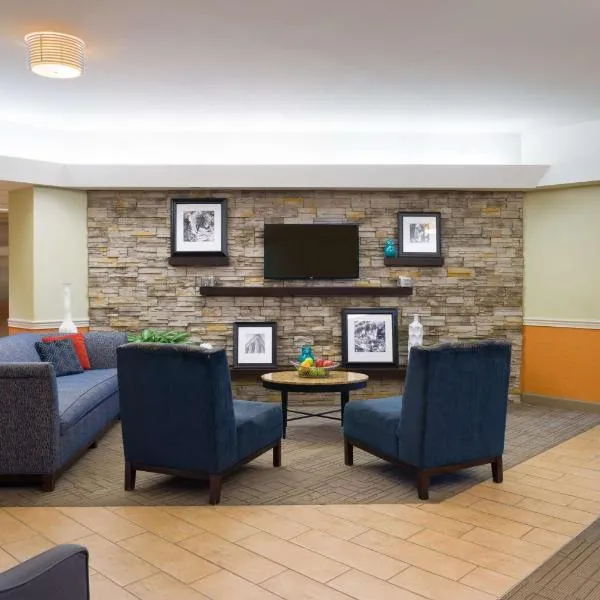 Larkspur Landing Carlisle，位于卡莱尔的酒店