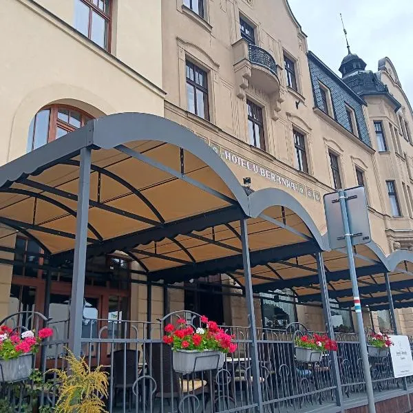 纳霍德乌贝兰卡酒店，位于Velké Poříčí的酒店