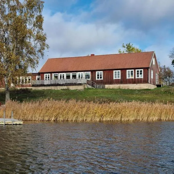Barnens Ö，位于Väddö的酒店