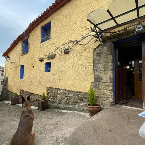 安德莱斯卡勒乔恩旅馆，位于洛阿雷的酒店