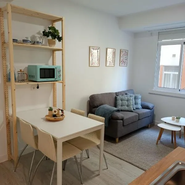 APARTAMENTO MENCER，位于Barizo的酒店