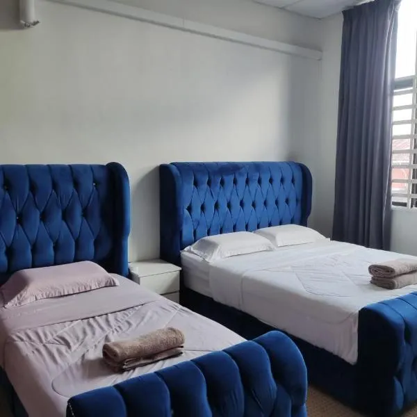 Mann Maju Inn & Hotel Kuala Berang，位于Kampong Bukit Apit的酒店