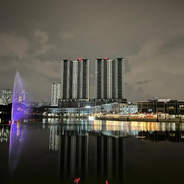 Entire GolfView 3 BedRoom Condo in Petaling Jaya Near Paradigm Mall，位于Kampong Baharu Sungai Way的酒店