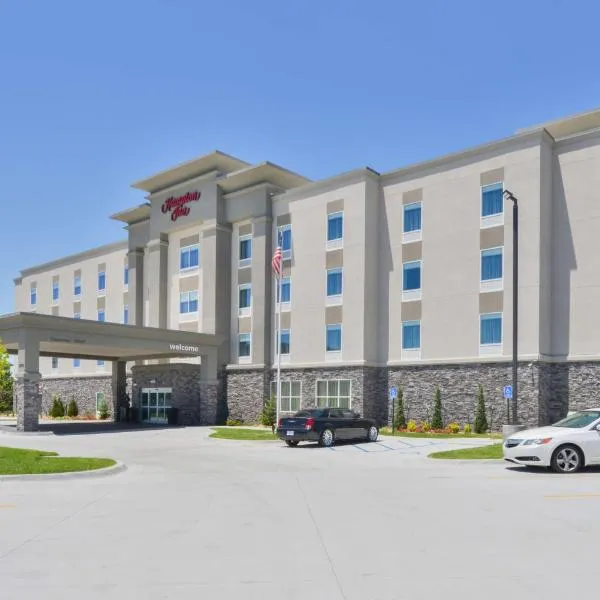 Hampton Inn Emporia, KS，位于恩波里亚的酒店