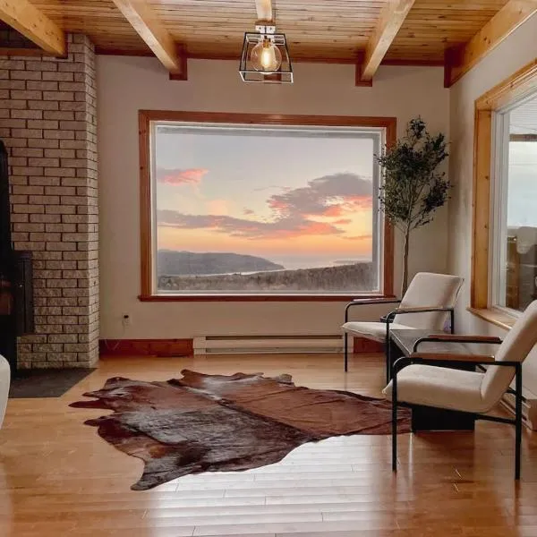 Cozy Haven with Spa & Stunning Views，位于拜圣保罗的酒店