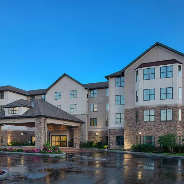 Homewood Suites by Hilton Carle Place - Garden City, NY，位于加登城的酒店