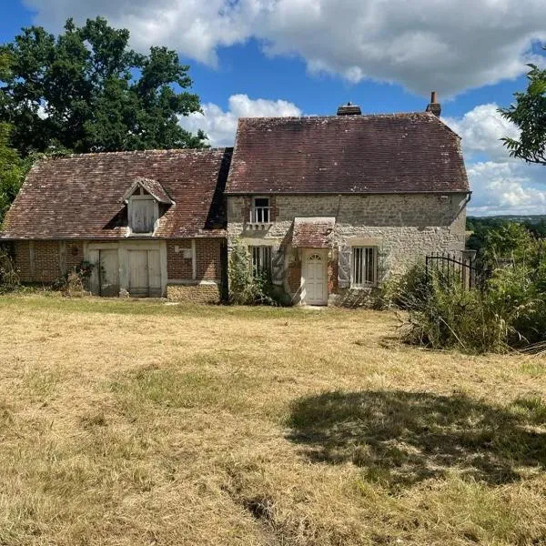 Maison de charme en campagne, 5 min du haras du pin，位于Le Merlerault的酒店