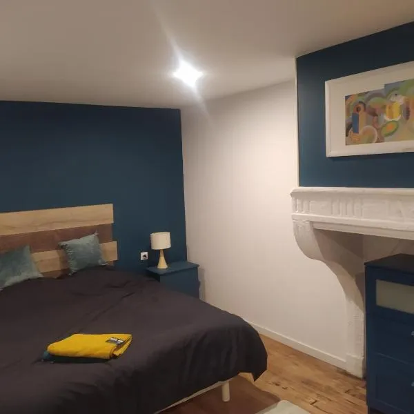 chambre indépendante avec SDB privative，位于Maron的酒店