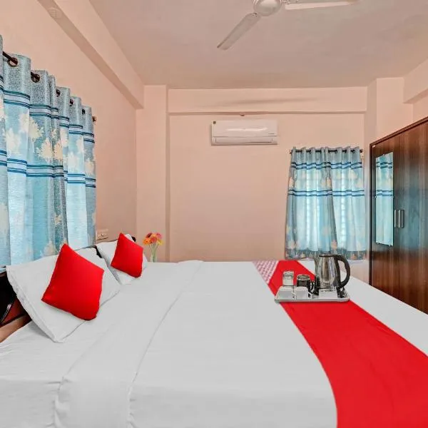 OYO Coastal Inn Luxury Service Apartments，位于卡基纳达的酒店